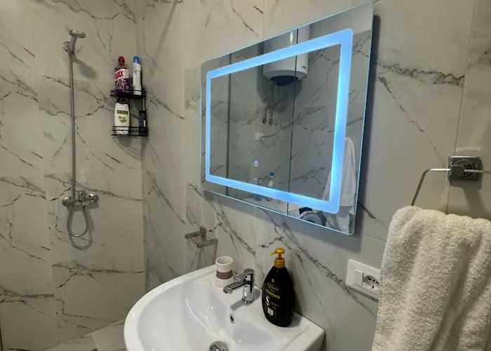 דירה Aron טיראנה